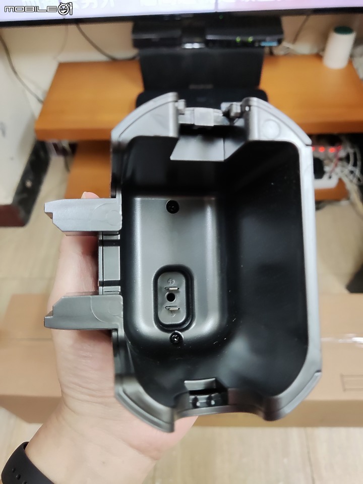 【 體驗分享 】蒸於至善的智慧清掃大平台， LG CordZero A9TS WiFi 無線蒸氣濕拖吸塵器簡單試用心得！