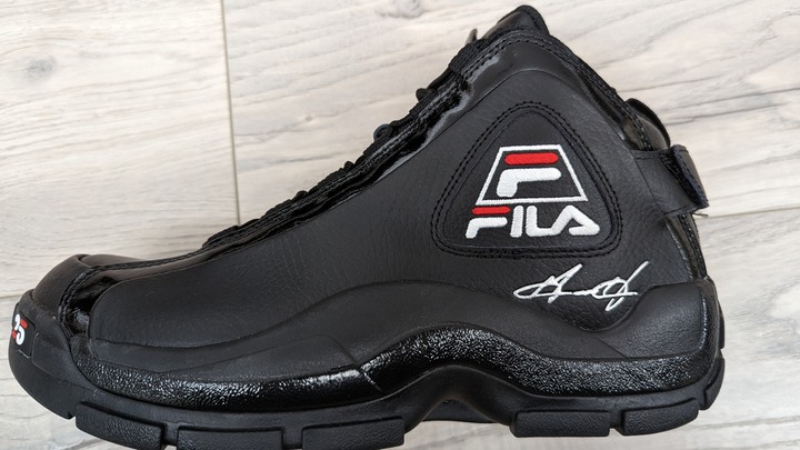 終於入手偶像簽名加持戰靴 - FILA GRANT HILL II 25周年紀念款