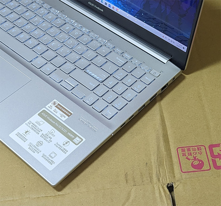 ASUS K6502新入手開箱一下
