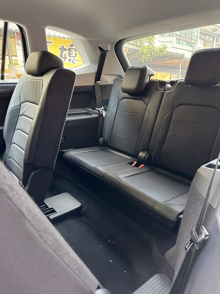 滿載幸福的大地瓜. Tiguan Allspace開箱分享