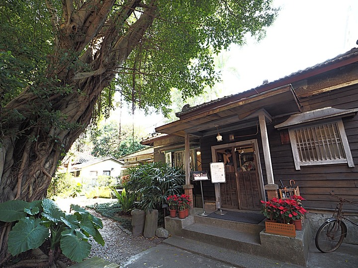 清真寺、夏慕思清真手作、永康街商圈、青田街日式建築群、溫州街蘿蔔絲餅 — 臺北市區半天小旅行