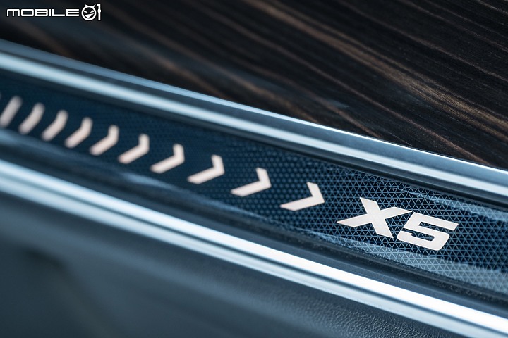【海外新訊】BMW X5、X6小改款發表，換上曲面螢幕配iDrive 8.0、引擎動力有感升級！