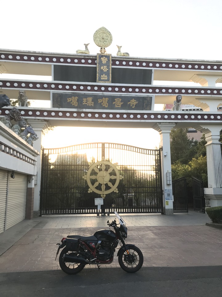 革命前夕之臨時起意摩托車環島旅行