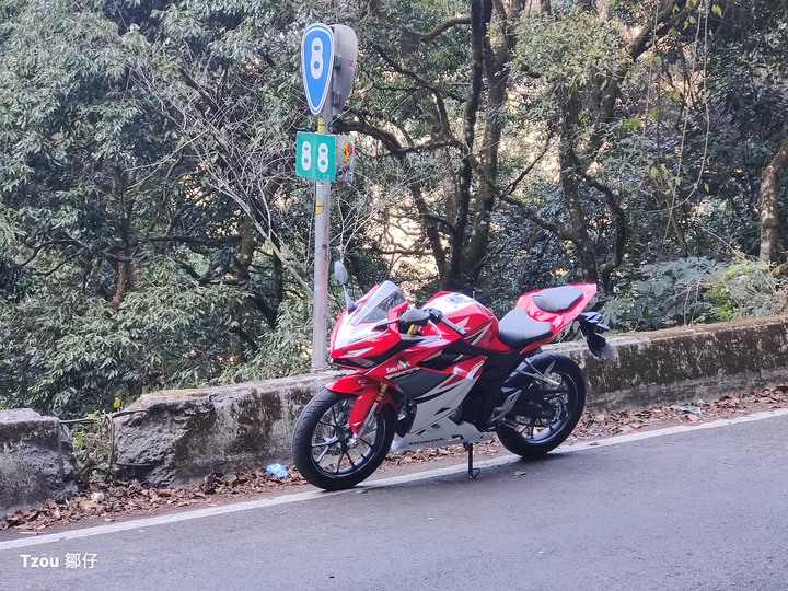 最高海拔一夜環島瘋狂訓車－－帥到有朋友的新車長途初體驗