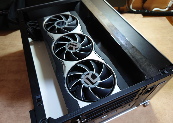 R7 7700能耗、降壓及簡單遊戲測試