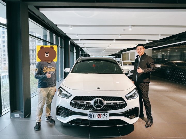 GLA 200 訂車交車 及 滿月滿千公里歷程記錄