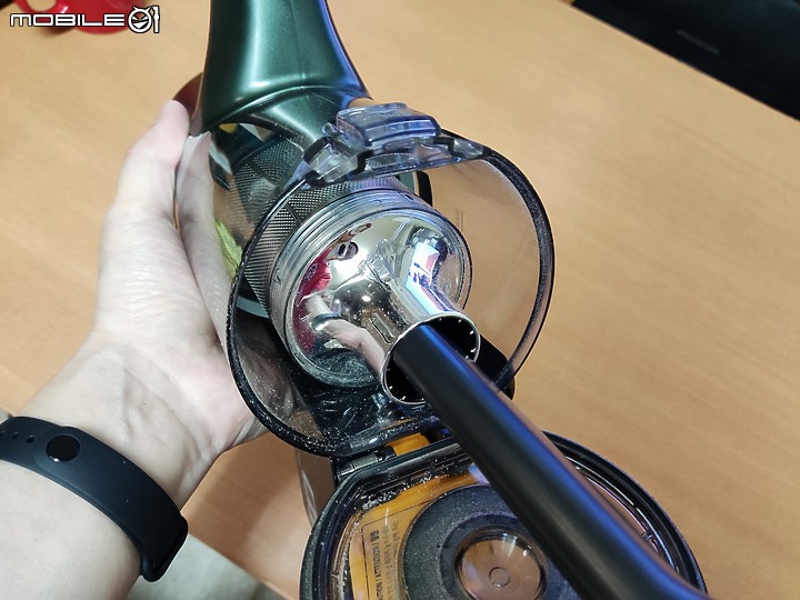 【 體驗分享 】蒸於至善的智慧清掃大平台， LG CordZero A9TS WiFi 無線蒸氣濕拖吸塵器簡單試用心得！