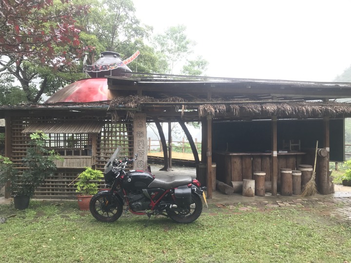 革命前夕之臨時起意摩托車環島旅行