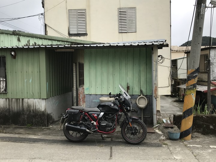 革命前夕之臨時起意摩托車環島旅行