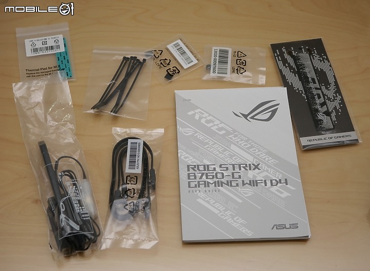 M-ATX 銀白風 ROG STRIX B760-G GAMING WIFI 開箱