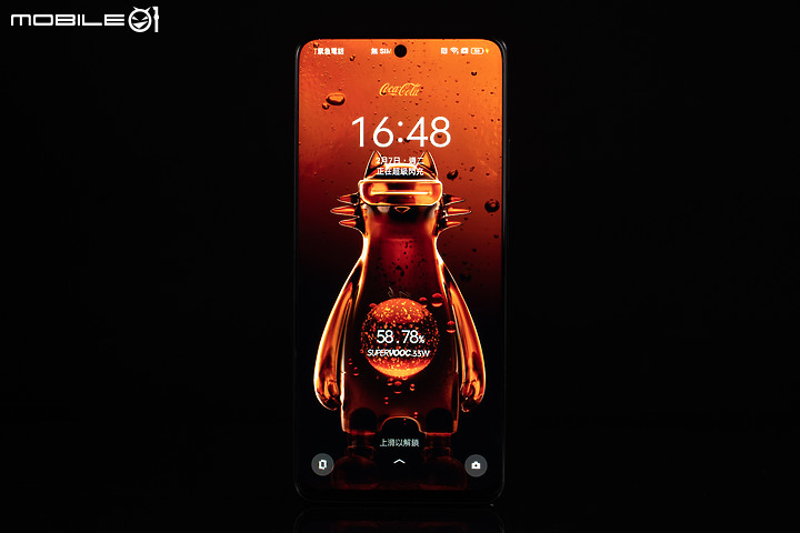 realme 10 Pro可口可樂聯名版圖賞|經典樣貌重新登場!