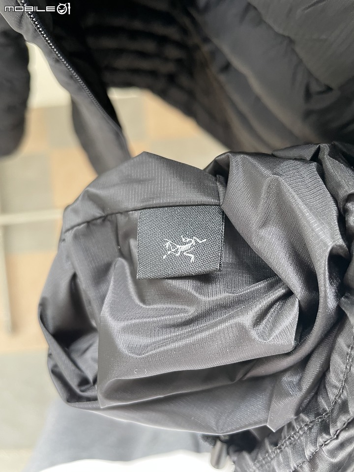 Arc'teryx 始祖鳥 CERIUM LT HOODY 2022 VS. THORIUM AR HOODY 2021 羽絨相互比較