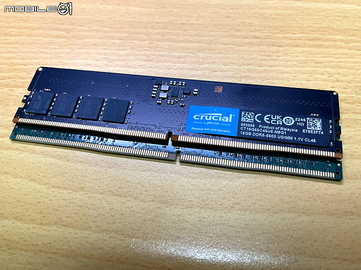 點我看大圖 支援雙平台低電壓Crucial DDR5-5600 32GB kit低電壓, 輕鬆直上 6200!!