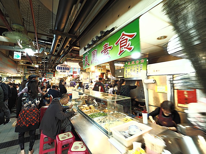 仁愛區 仁愛市場、鈺刺身丼、海洋廣場與林開郡洋樓 — 春日暖陽下之港都美食之旅