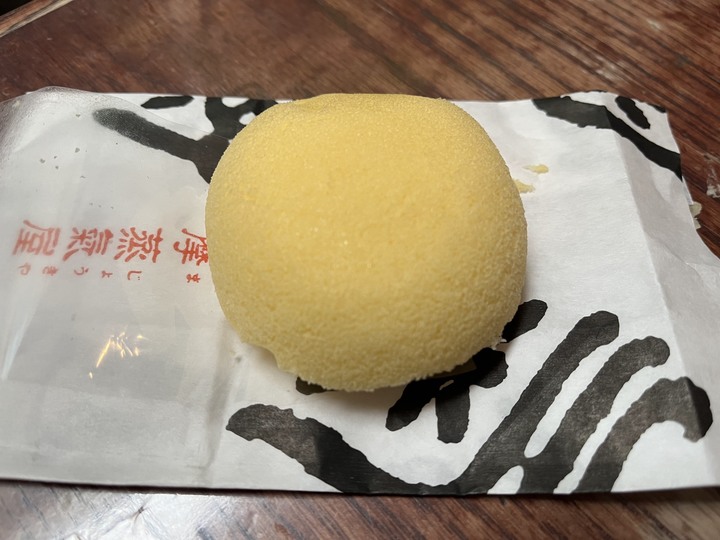 [食記] 薩摩蒸氣屋，日本鹿兒島市區，外酥內鬆現烤甜甜圈與香濃卡士達饅頭
