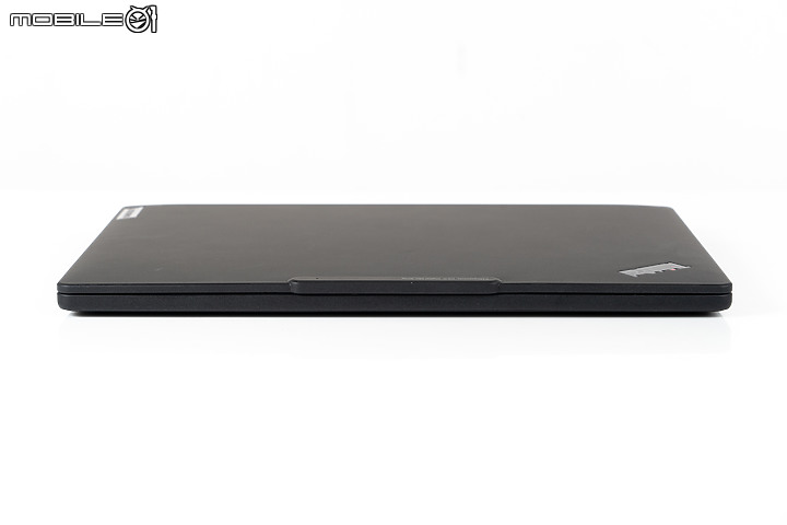 Lenovo ThinkPad X13s 測試報告｜續航力超群的輕巧 ARM 筆電！