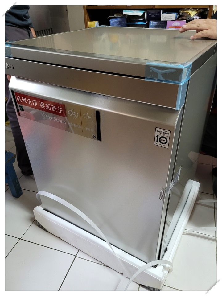 送給自己2023年的禮物-LG QuadWash™ Steam四方洗蒸氣洗碗機