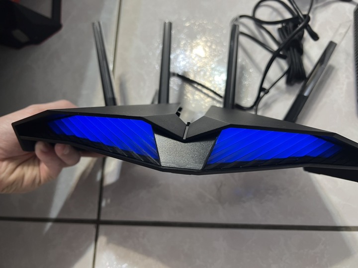 [開箱] 華碩 RT-AX82U - 用手機架設WIFI6