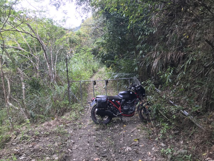革命前夕之臨時起意摩托車環島旅行