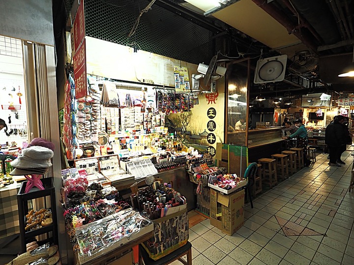 仁愛區 仁愛市場、鈺刺身丼、海洋廣場與林開郡洋樓 — 春日暖陽下之港都美食之旅