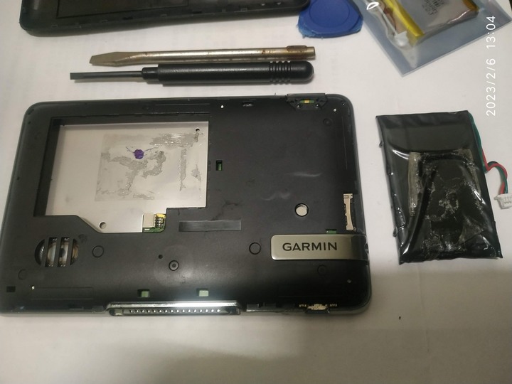 分享nuvi 3560換電池