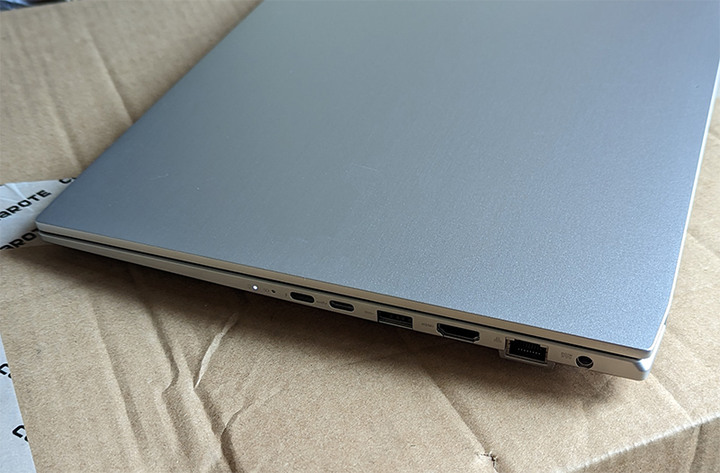 ASUS K6502新入手開箱一下