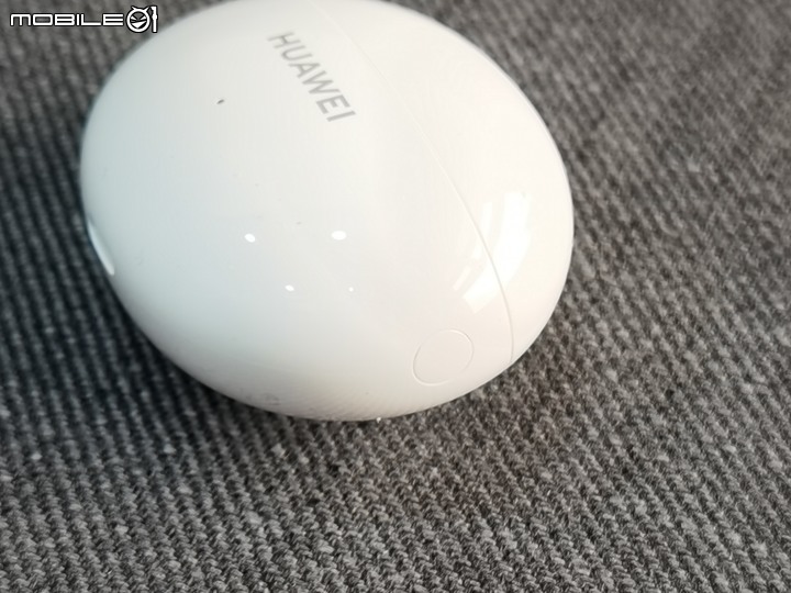 HUAWEI FreeBuds 5i 讓耳機充滿聽覺與視覺的享受