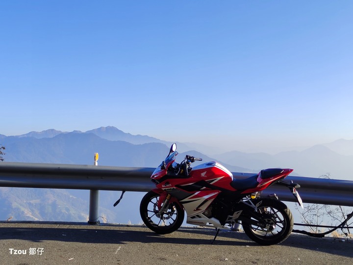 最高海拔一夜環島瘋狂訓車－－帥到有朋友的新車長途初體驗