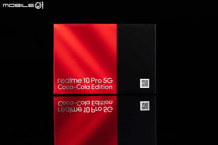 realme 10 Pro可口可樂聯名版圖賞｜經典樣貌重新登場！