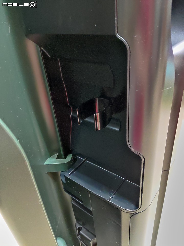 【 體驗分享 】蒸於至善的智慧清掃大平台， LG CordZero A9TS WiFi 無線蒸氣濕拖吸塵器簡單試用心得！