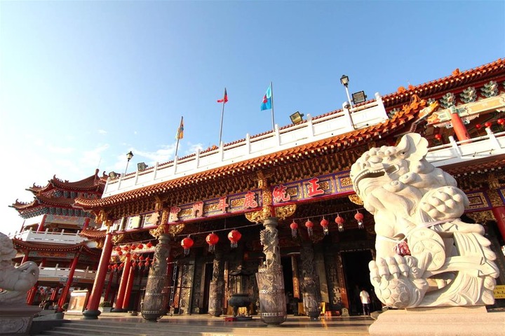 全台最大「元宵煙火秀」來了!2023台南鹿耳門40分鐘璀璨煙火點亮夜空