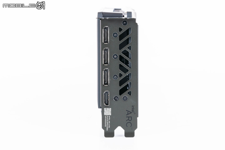 Intel ARC A750 Limited Edition 公版顯示卡開箱實測 規格面上的 1080p 甜品卡