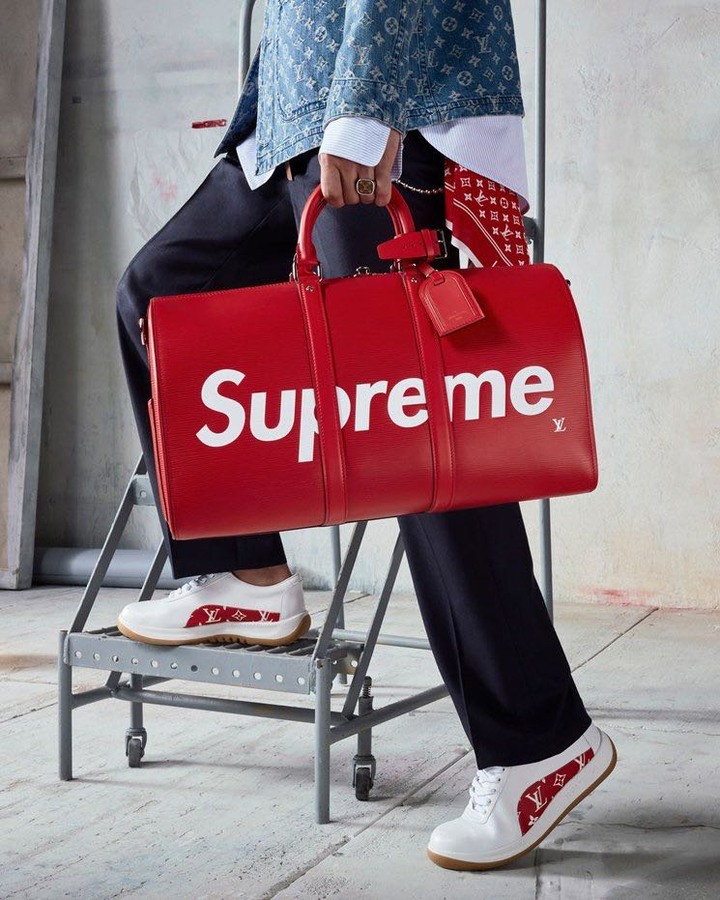 終於入手LV Supreme帽踢啦！