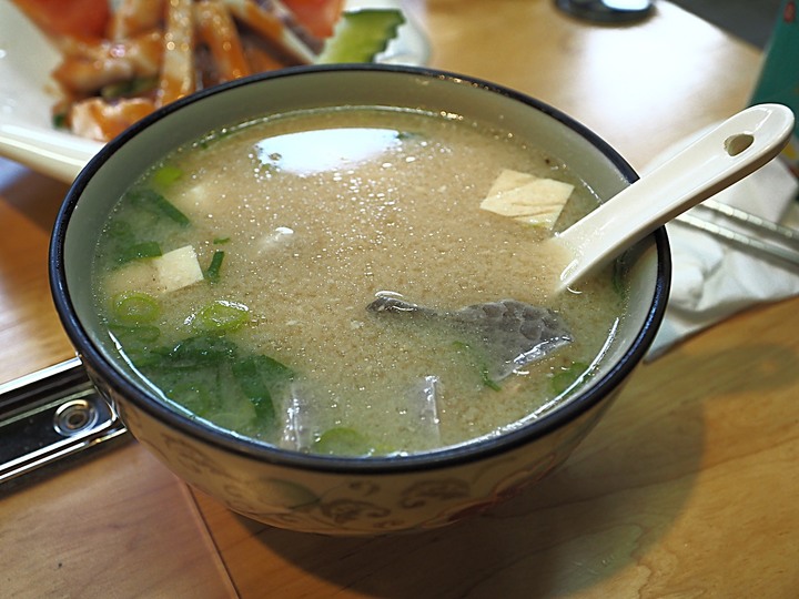 仁愛區 仁愛市場、鈺刺身丼、海洋廣場與林開郡洋樓 — 春日暖陽下之港都美食之旅