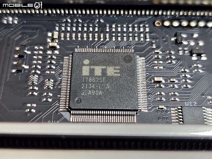 BIOSTAR X670E VALKYRIE 一張冠上女武神之名的旗艦主機板-歡迎投食