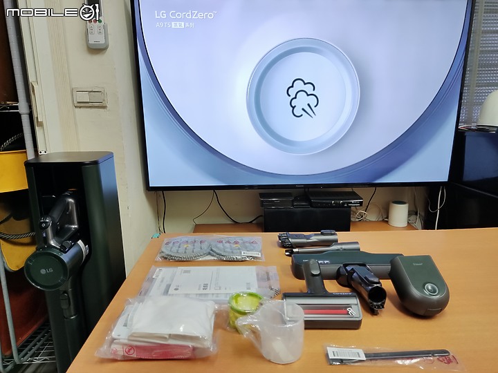 【 體驗分享 】蒸於至善的智慧清掃大平台， LG CordZero A9TS WiFi 無線蒸氣濕拖吸塵器簡單試用心得！