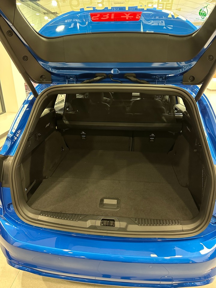下訂了…Focus Wagon香噴噴賞車試駕心得!