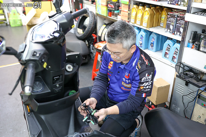 Fire view FE-168 開箱試用｜輕薄小主機 挑戰你的置物空間