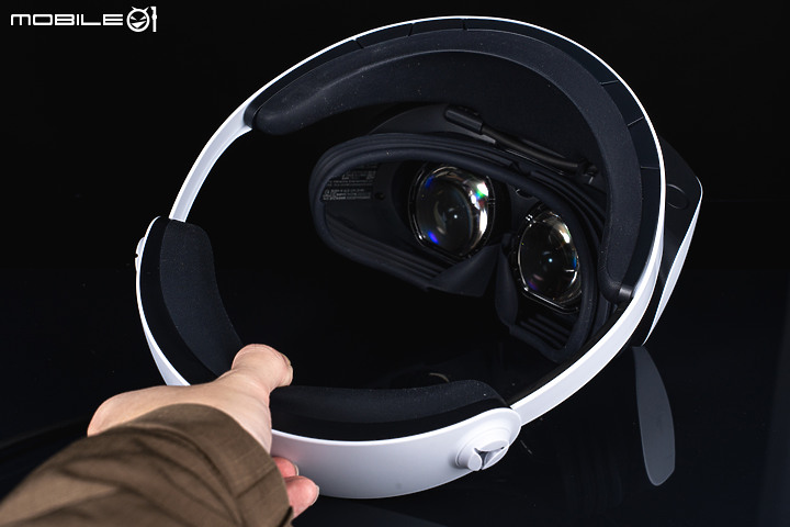 PlayStation VR2開箱圖賞|質感集一身,科技再進化!