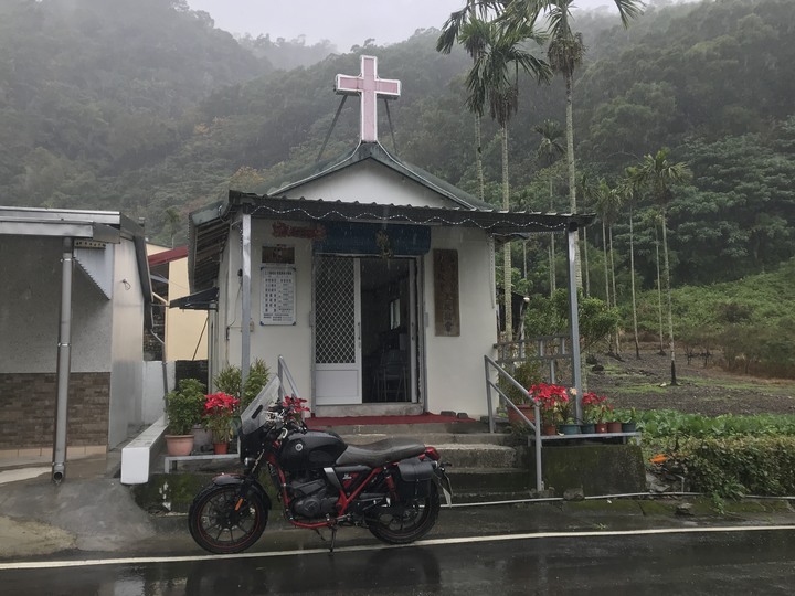 革命前夕之臨時起意摩托車環島旅行