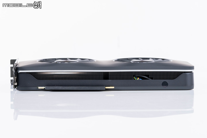 Intel ARC A750 Limited Edition 公版顯示卡開箱實測 規格面上的 1080p 甜品卡