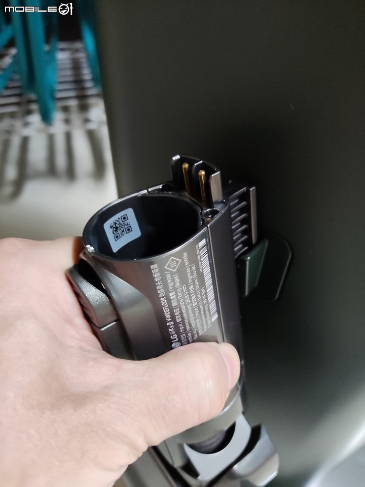 【 體驗分享 】蒸於至善的智慧清掃大平台， LG CordZero A9TS WiFi 無線蒸氣濕拖吸塵器簡單試用心得！