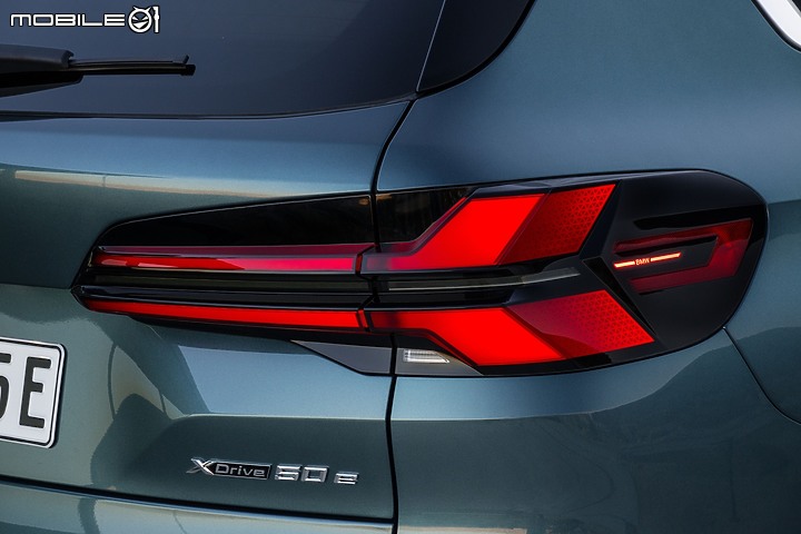 【海外新訊】BMW X5、X6小改款發表,換上曲面螢幕配iDrive 8.0、引擎動力有感升級!