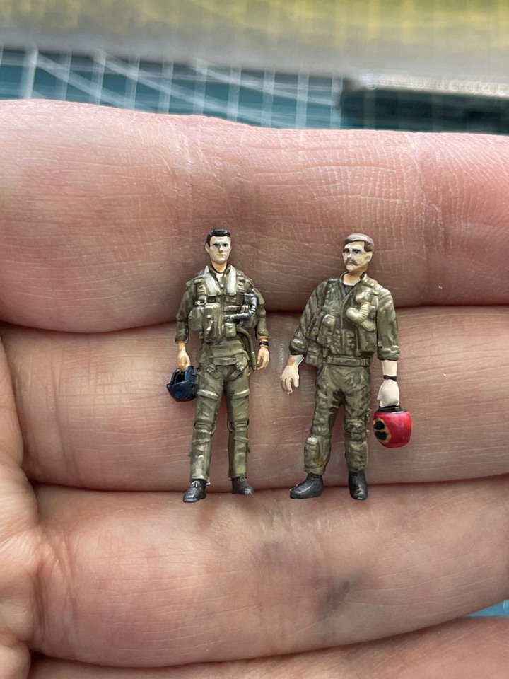 阿湯哥出場了! 和你砌1/72「捍衛戰士：獨行俠」的主角人物模型！
