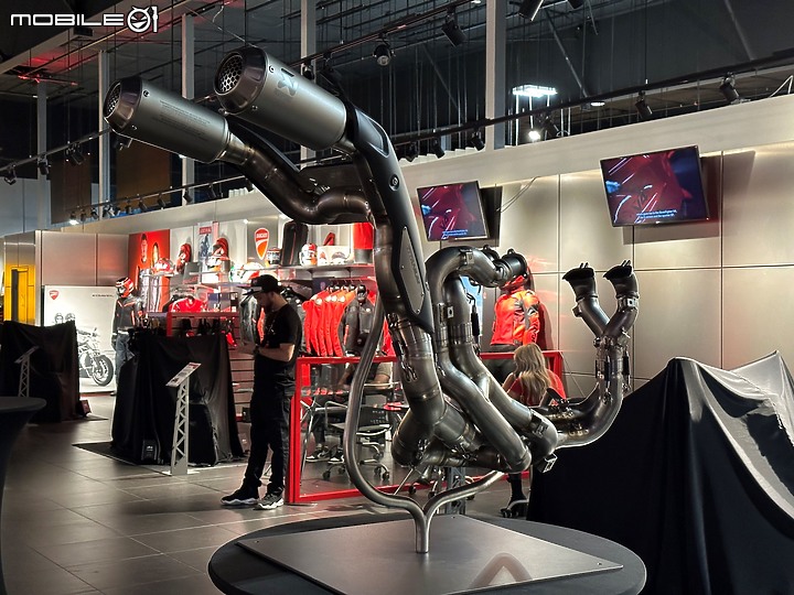 點我看大圖 Ready 4 Red, Ducati 2023新車巡迴展