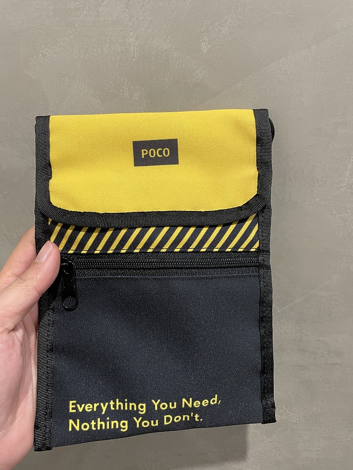 點我看大圖 中階手機POCO X5 開箱