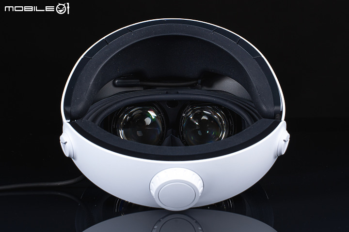 PlayStation VR2開箱圖賞|質感集一身,科技再進化!