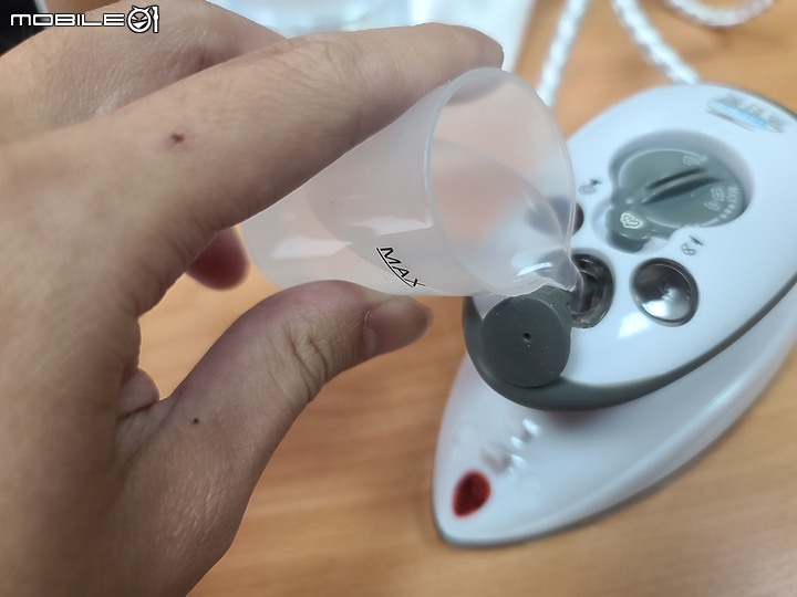 【開箱分享】蒸好熨小熨斗 使用體驗《心得＋照片》
