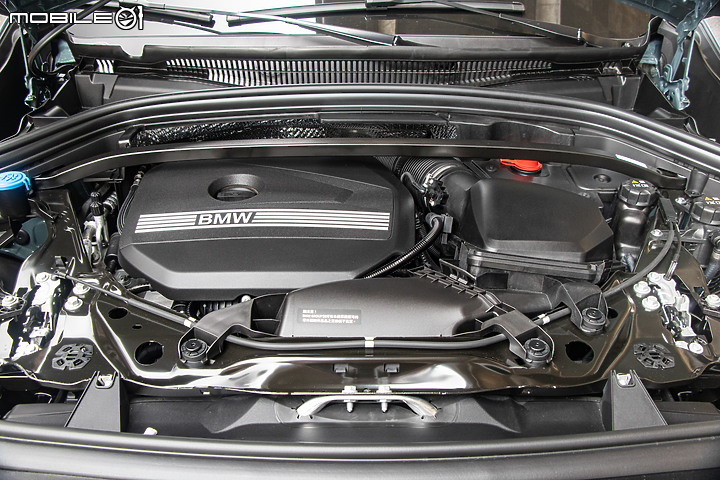 BMW X1 大改款試駕|擺脫稚嫩小毛頭,擁抱家用更成熟!