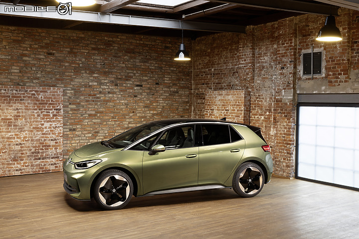 【海外新訊】Volkswagen ID.3小改款亮相,外觀微整、科技配備優化升級!